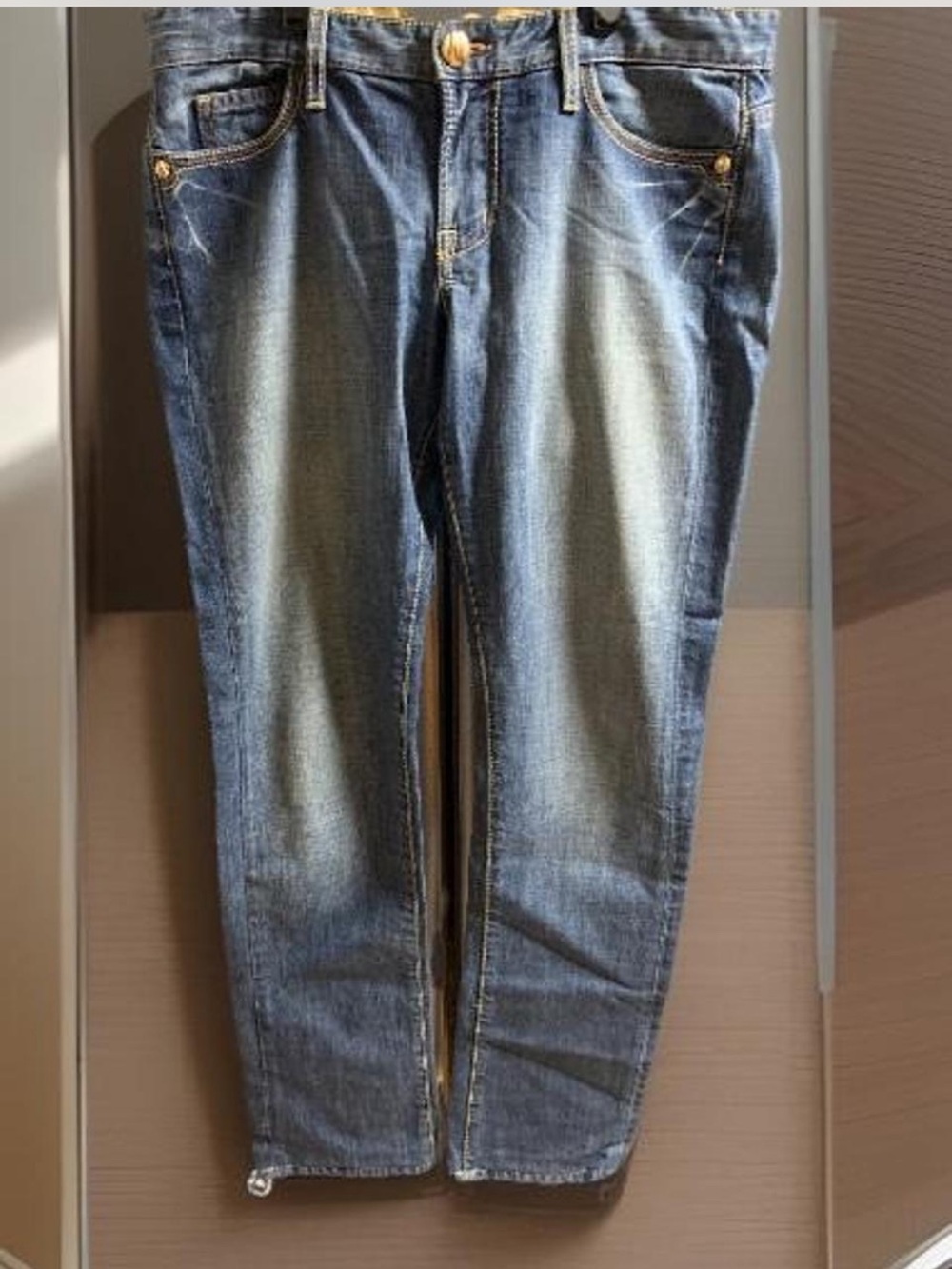 GUESS by Marciano Blue Denim Gold Studded Logo Back Pocket Skinny Jeans Size 30
